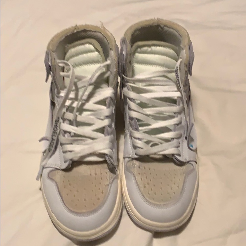 Nike x Off-White Air Jordan 1. Beavertown, Oregon